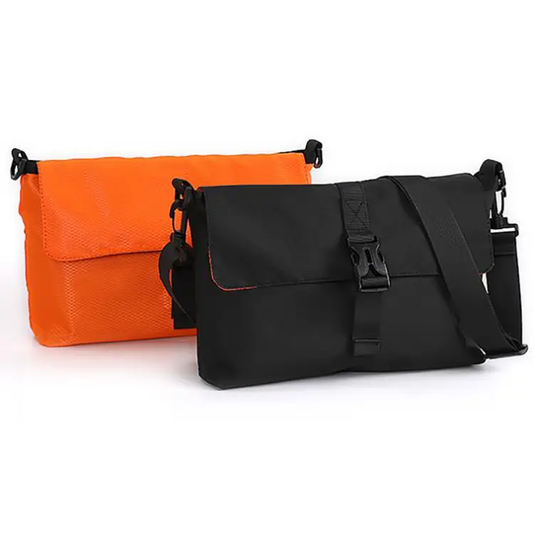 black-customizable-messenger-bag (2)